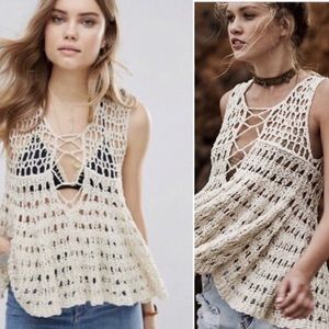 NWT Chelsea & Violet woven crochet lace up top